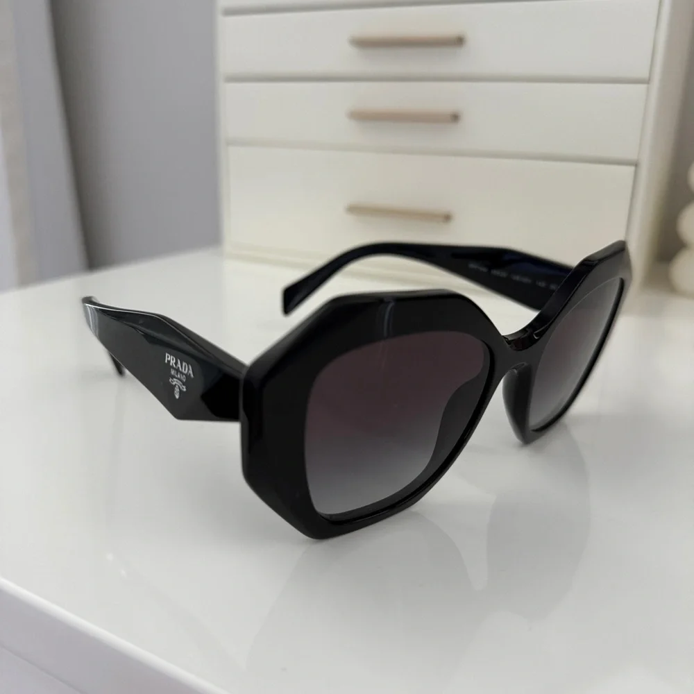 Prada Black Oversized Geometric Sunglasses - Picture 11 of 14